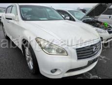 Nissan fuga