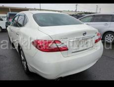 Nissan fuga