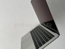 MacBook Pro 2019 13дюймов