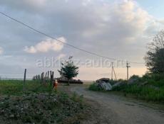 Участок 1 гектар земли. Первая береговая линия,рядом с озером Скурча.  с.Адзюбжа Очамчирского района