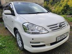 Toyota Ipsum
