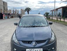 Mitsubishi Grandis
