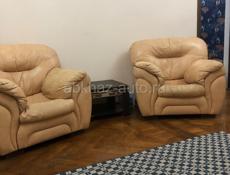 Срочно комплект диван кресла кожа 