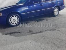 Mercedes-Benz C-Класс
