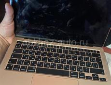 MacBook  Air 13 2020