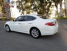 Infiniti M35