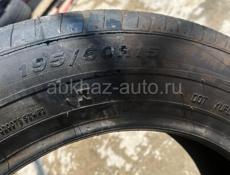 Продам 4 диска R15 и две новые шины 