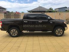 Toyota Tundra