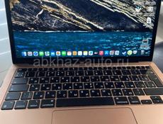 MacBook Air 13  Gold