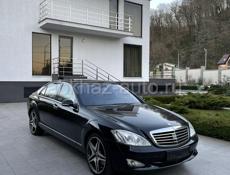 Mercedes-Benz S-Класс