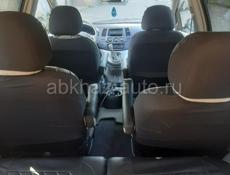 Mitsubishi Grandis
