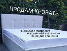 Продам кровать двухспальную 160*200