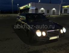 Mercedes-Benz E-Класс