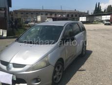 Mitsubishi Grandis