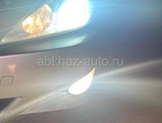 Фары на Lexus IS 250