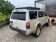 Toyota Hilux Surf