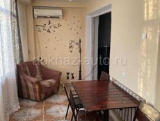 Продается 2,5 комнатная квартира в центре города Очамчира