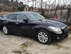 Nissan fuga