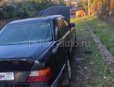 Mercedes-Benz 124