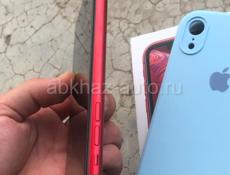 iPhone XR (RED)