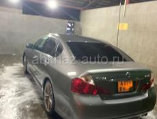Nissan fuga