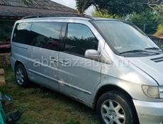 Mercedes-Benz Viano