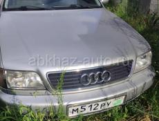 Audi 100