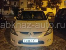Mitsubishi Grandis