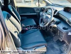 Honda FR-V