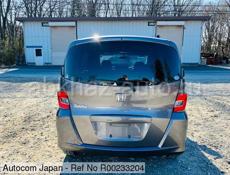 Honda FR-V