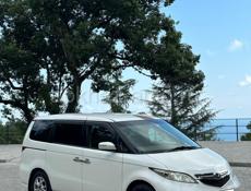 Honda Еlysion