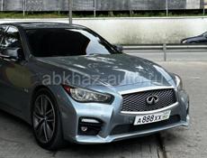Infiniti Q30