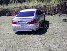 Nissan fuga