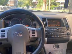 Infiniti FX