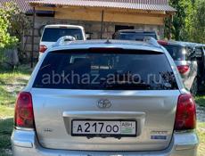 Toyota Avensis Verso