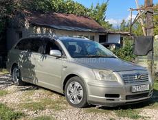 Toyota Avensis Verso