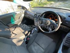 Toyota Avensis Verso