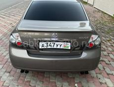 Nissan fuga