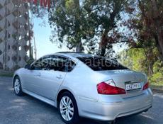 Infiniti M35