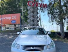 Infiniti M35