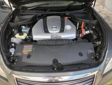 Nissan fuga