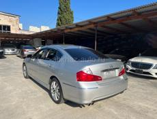 Infiniti M35