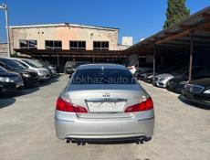 Infiniti M35