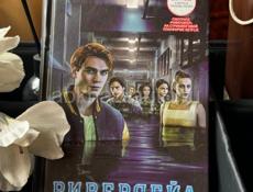 Отдаю каждую книгу по 4.99 рб