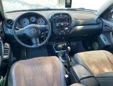 Toyota Rav 4