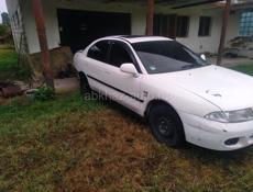 Mitsubishi Carisma