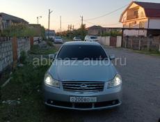 Nissan fuga