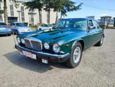 Jaguar XJ6