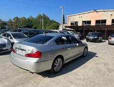 Infiniti M35