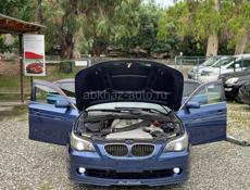 BMW Alpina B10